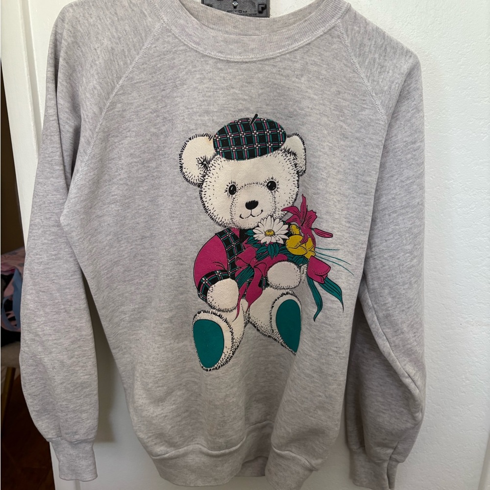Gray Sweatshirt with Bear Graphic